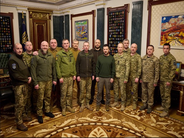 ukrainian-president-zelenskyy-takes-command-of-countrys-armed-forces