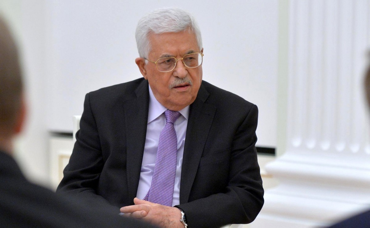 palestinian-president-mahmoud-abbas-appoints-mohammad-mustafa-as-new-pm