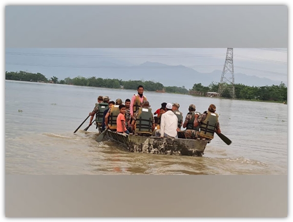 parents-use-boats-to-bring-children-to-primary-school-surrounded-by-water-in-assams-dhemaji