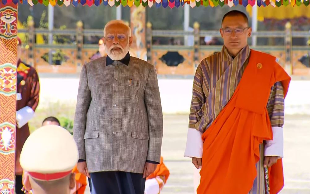 narendra-modi-arrives-in-bhutan-on-two-day-state-visit