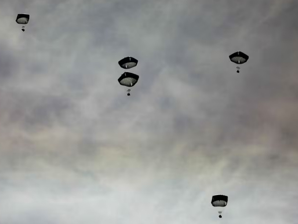 five-killed-several-injured-as-parachute-fails-to-open-during-aid-drop-in-gaza