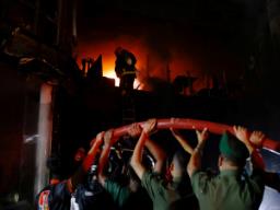 Massive in Bangladesh fire kills 44 people at Bailey Road building in Dhaka