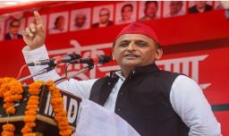 Akhilesh Yadav offers 17 seats to Congress in Uttar Pradesh
