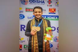 Nitesh Kumar wins double gold as 4th Para-Badminton National C
