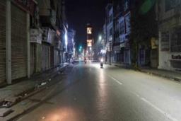 Govt orders night curfew, new curbs amid 3rd wave scare 