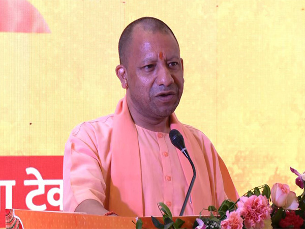 up-cm-yogi-adityanath-says-inr-700-crore-mous-signed-for-pm-mitra-park-under-pm-modis-5f-vision