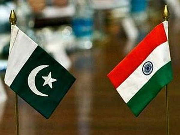 india-shuts-airspace-for-all-pakistani-airlines-military-flights