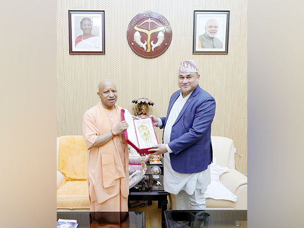 Lucknow: UP CM Yogi Adityanath meets Nepal