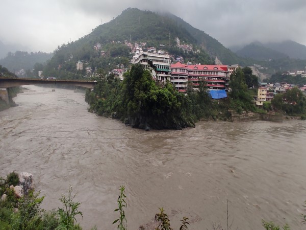 Heavy rains cripple Himachal, disrupt daily life