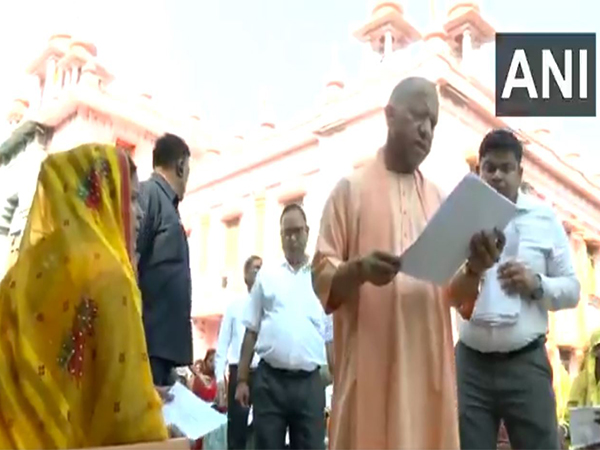 UP CM Yogi addresses grievances of 200 citizens at Janata Darshan; orders swift and fair action
