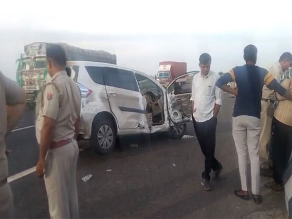 cow-sets-off-motor-accident-in-rajasthan-three-of-family-killed-