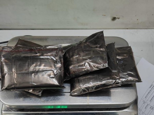 Delhi Customs seize over 2000 grams of osmium powder, luxury watches