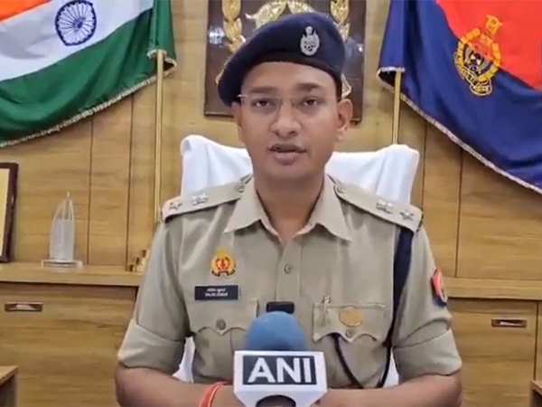 uttar-pradesh-90-bangladeshi-nationals-held-in-mathura-probe-underway