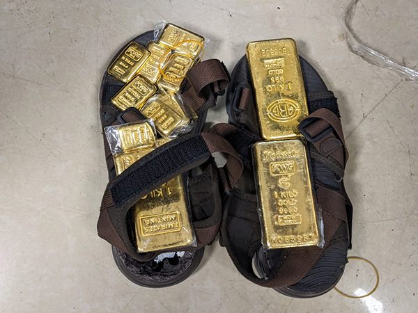 DRI Mumbai seizes gold worth INR 3.86 crore hidden in slippers, arrests Chad national