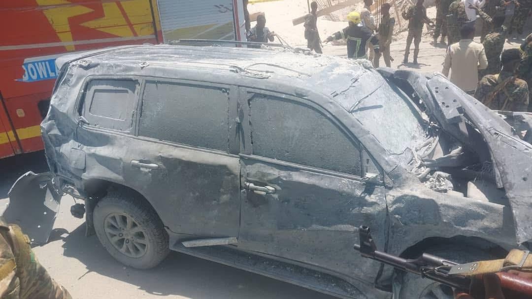 somali-president-survives-roadside-bomb-attack-in-mogadishu