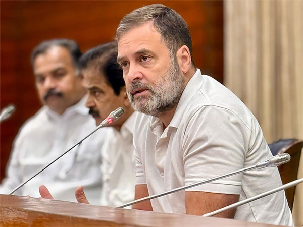 youth-of-bihar-no-longer-want-speeches-but-employment-rahul-gandhi