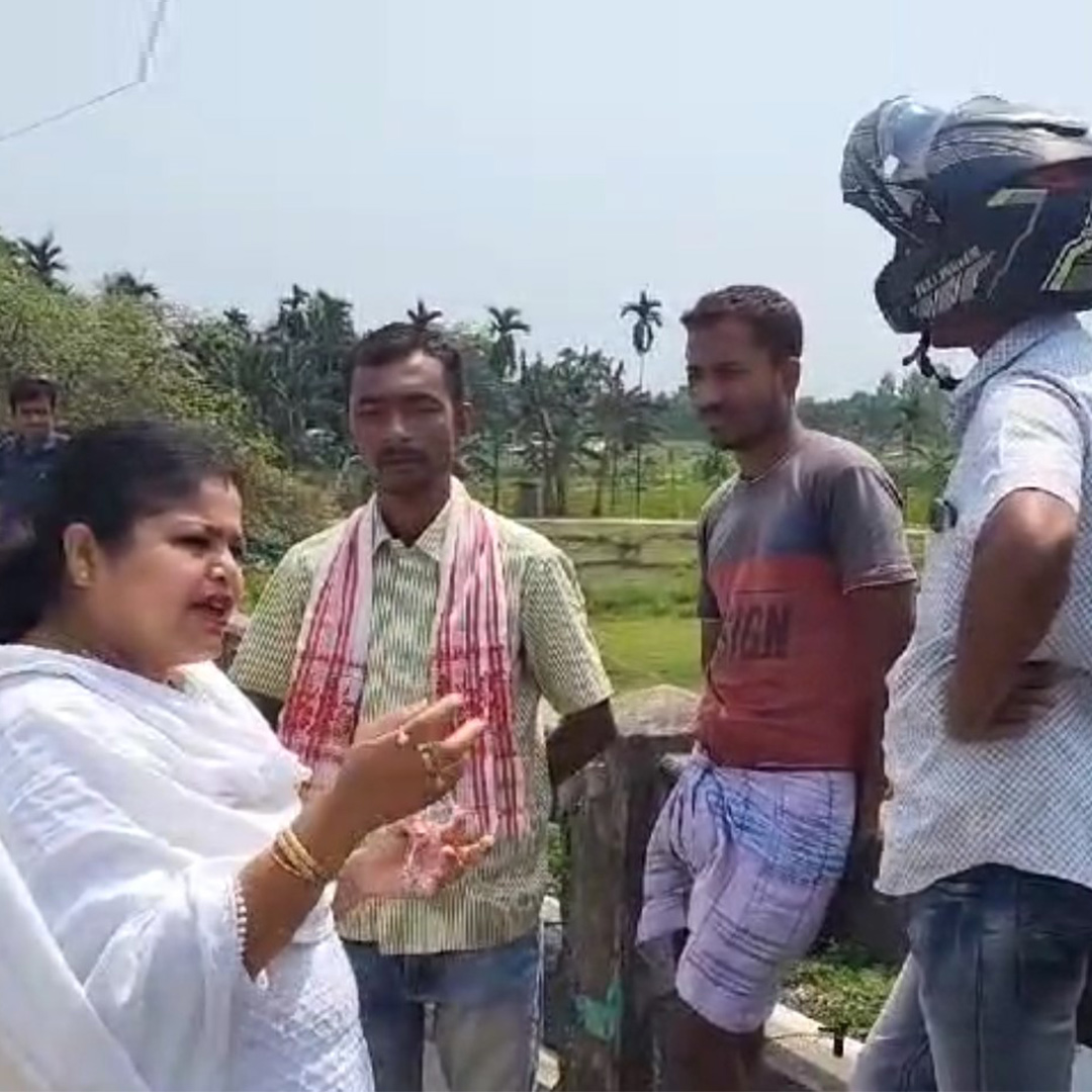 Assam: Independent candidate seen campaigning alone in Nagaon