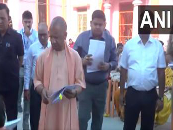 up-cm-yogi-adityanath-holds-janata-darshan-in-gorakhpur
