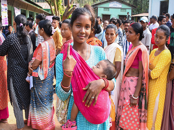 lok-sabha-polls-assam-records-7735-pc-voter-turn-out-in-second-phase