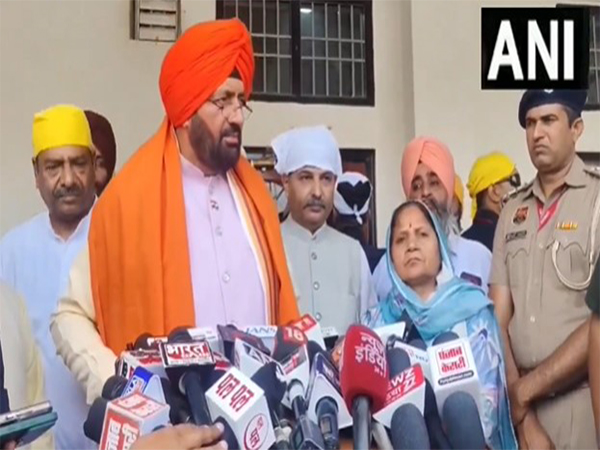 if-he-is-doing-politics-on-this-then-it-is-unfortunate-haryana-cm-slams-bhagwant-mann-over-water-dispute