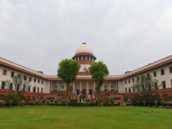 SC Quashes FIR Against Congress MP
