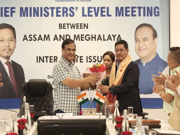 Assam CM holds meeting with Meghalaya CM; discusses border dispute and joint irrigation power project