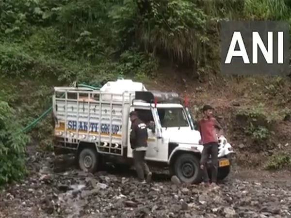 Locals rush aid in flood-hit Mandi as toll climbs to 69 in Himachal following monsoon havoc