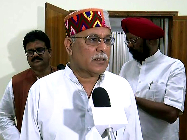 mahadev-betting-app-case-cbi-names-former-chhattisgarh-cm-bhupesh-baghel-as-accused-in-fir