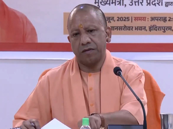 uttar-pradesh-cm-reviews-assembly-wise-action-plan-road-proposals-in-detail-in-gorakhpur