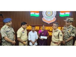 Naxal suffers major blow as senior cadre couple surrenders in Chhattisgarh