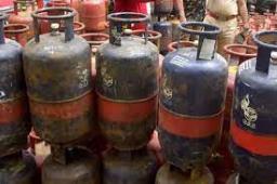 Commercial LPG cylinder price cut by INR 33.50; new rates effective from August 1