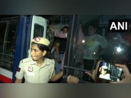 Police detain protestors opposing SC order to relocate stray dogs in Delhi-NCR