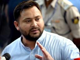 ‘JP Nadda brought five bags of cash for distribution among voters’, claims Tejashwi..