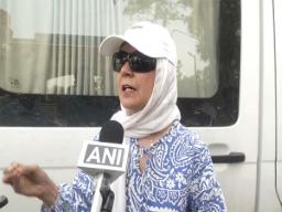 &quotAllow me to cross": Iranian tourist appeals to Indian authorities for return home after border closure