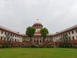 SC Quashes FIR Against Congress MP