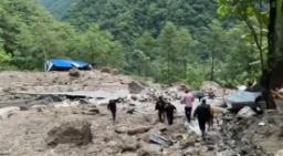 Sikkim: IMD issues red alert as Teesta River water level rises amid heavy rainfall