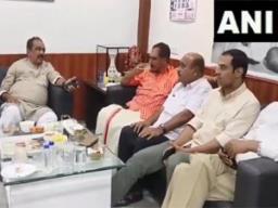 Kerala Congress delegation visits nuns in Chhattisgarh jail, alleges ‘fabricated ch..