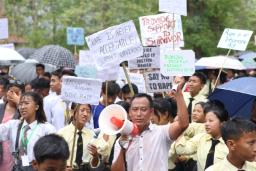 Peren community protest alleged rape of minor